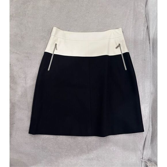 Karen Millen Dresses & Skirts - KAREN MILLEN us size 6 women’s skirt black and white with zippers